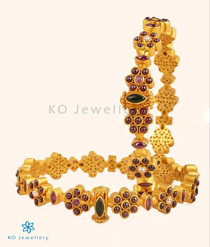 Bracelets Silversmith The Puspavat Silver Navarathna Gemstone BraceletSize 22242628