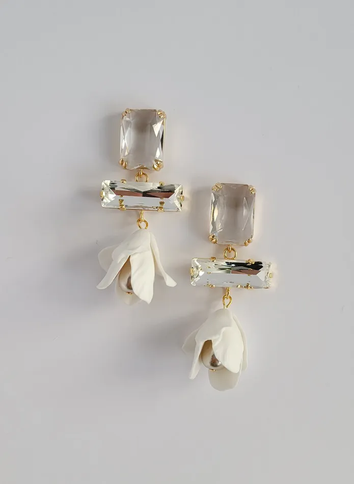Earrings Baguette crystal and flower earrings short Style 2567 twigs honey