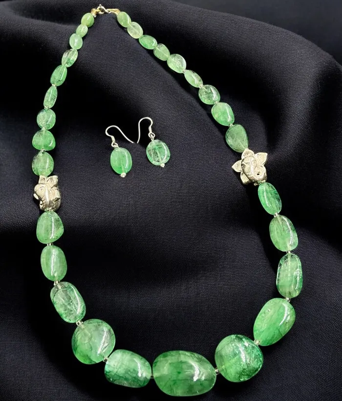 Earrings Silversmith The Green Aventurine Ganesha Silver Gemstone Necklace Earrings Earrings Silversmith The Green Aventurine Ganesha Silver Gemstone Necklace Earrings