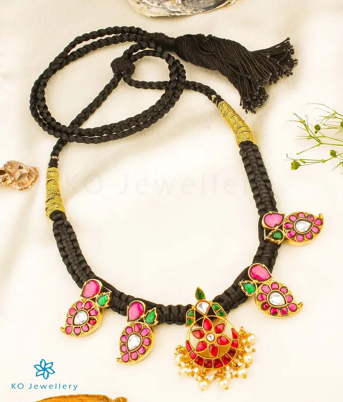 Necklaces kundan The Tanaya Silver KundanJadau Swan Necklace