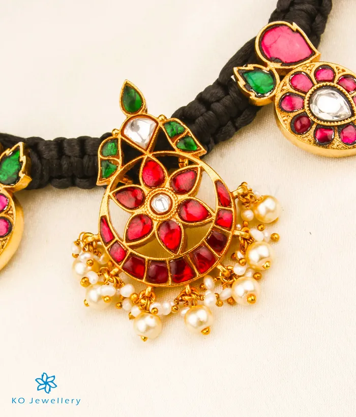 Necklaces kundan The Tanaya Silver KundanJadau Swan Necklace