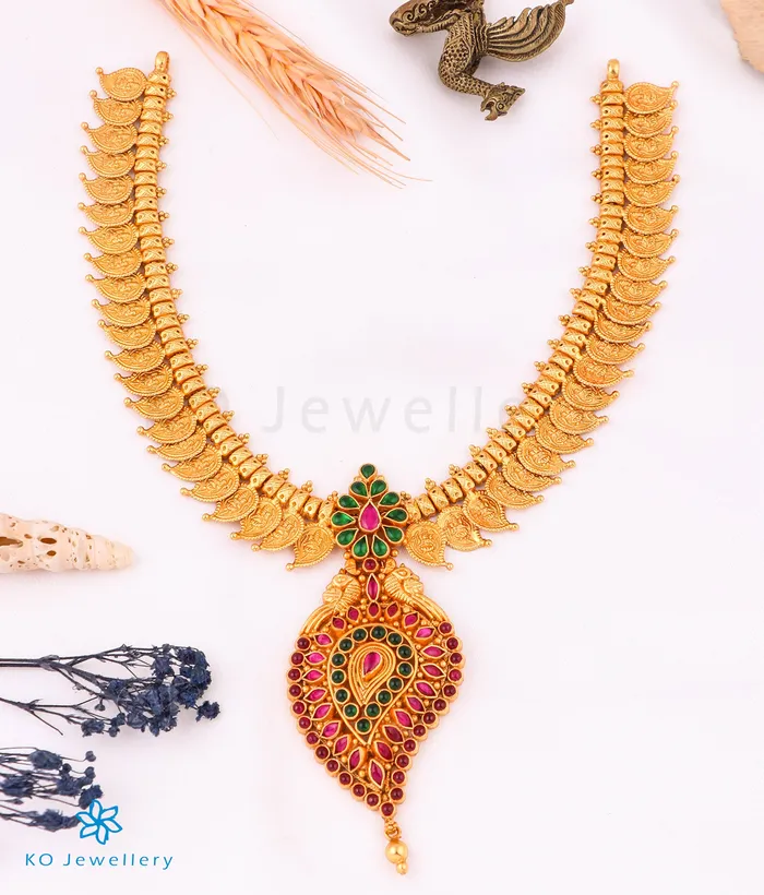 Necklaces The Makanda Silver Paisley Necklace Silversmith
