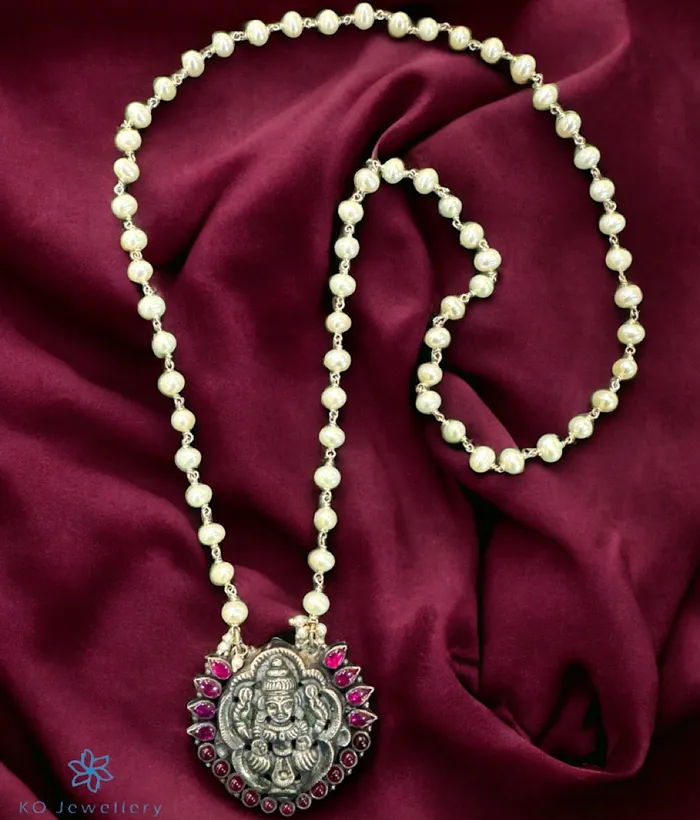 The Adira Lakshmi Silver Pearl Necklace Silversmith Necklaces