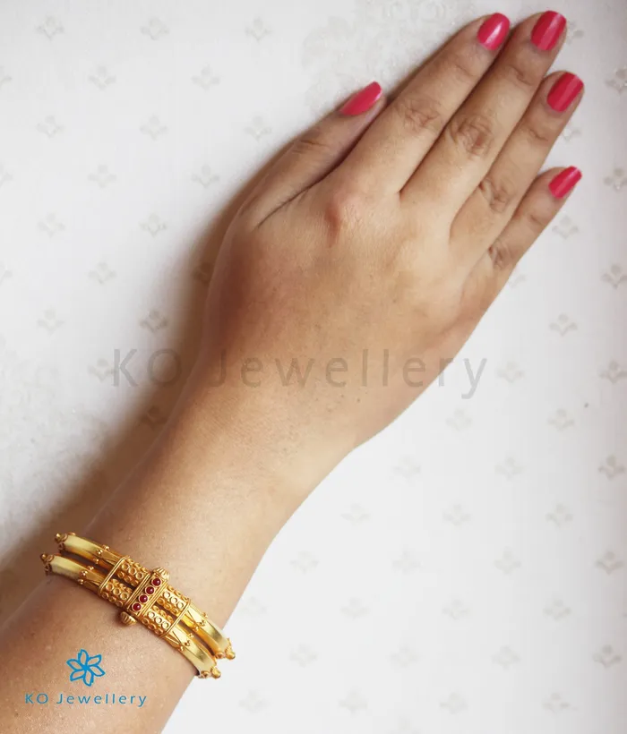 The Kumud Silver Coorgi Bracelet Two layers Size 22242628 Silversmith Bracelets
