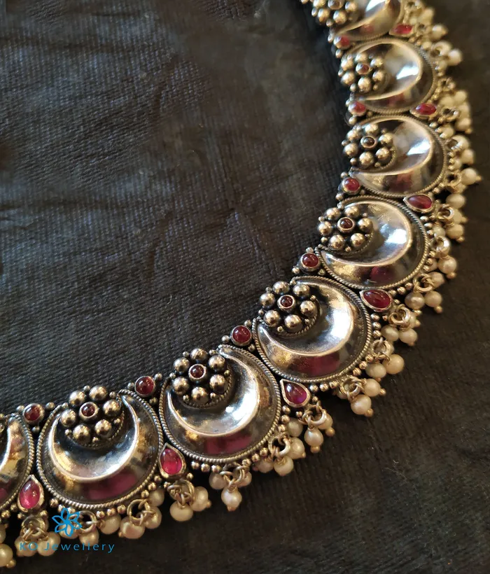 The Mahika Silver Kempu Necklace RedOxidised Silversmith Necklaces