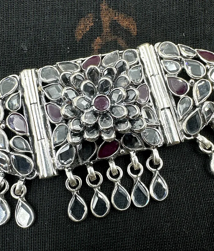 The Polki Silver Choker Necklace Kundan Necklaces