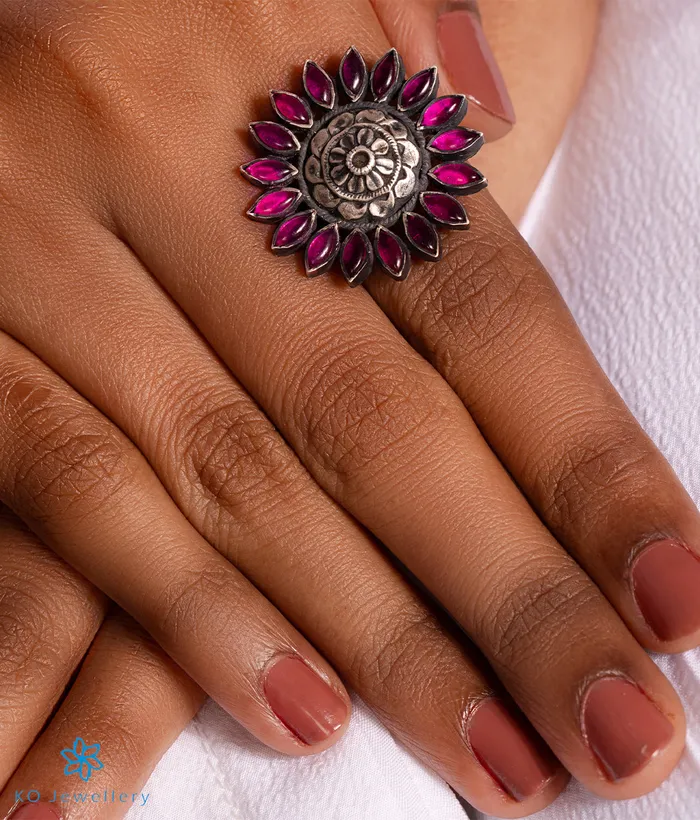 The Tara Silver Kemp Finger Ring Silversmith Rings